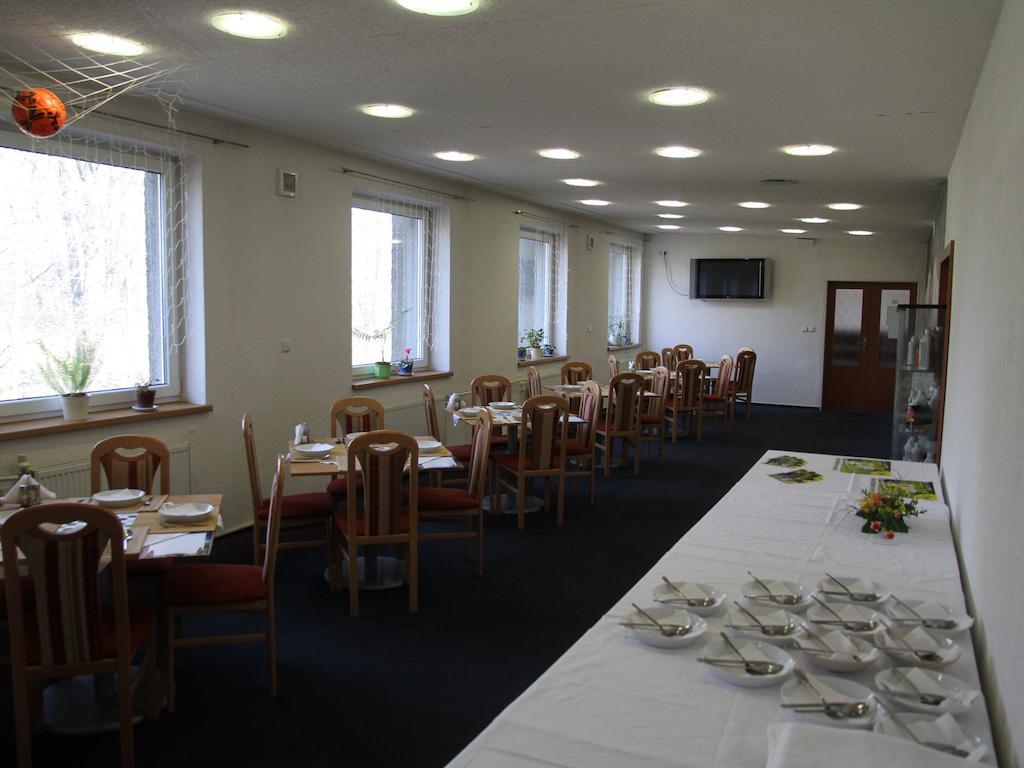 Parkhotel Όπαβα Εξωτερικό φωτογραφία